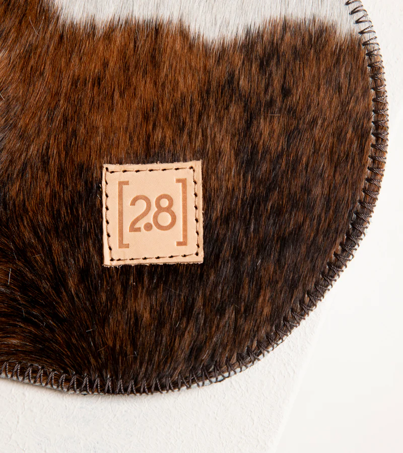 Bruce Dog Bowl Placemat Cowhide | 2.8 Duepuntootto Design for Dogs