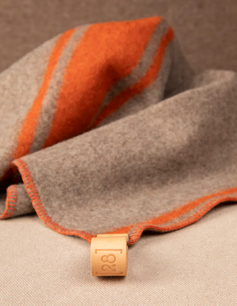 Ansel Blanket Recycled Wool for Pets 2.8 Duepuntootto Design for Dogs