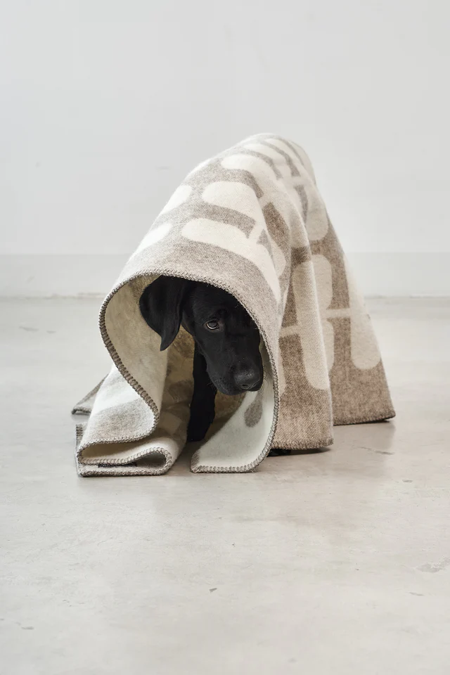 Flora Luxury Dog Blanket 100% Wool - MiaCara Innovative Design