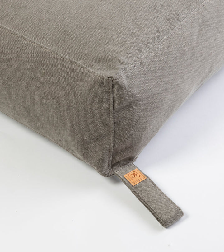Yousuf - Cotton Dog Pillow | 2.8 Duepuntootto Design for Dogs