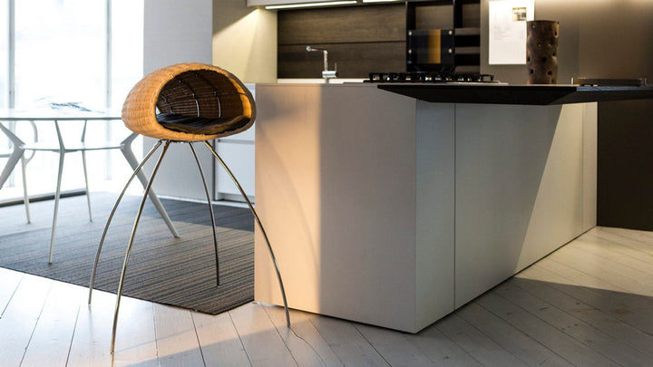 BACO CHIURLO Luxury Cat Bed with Pedestal | Brando Design