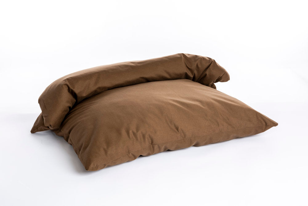 Loto Luxury Quilt with Cushion for Pet Beds | Brando Design