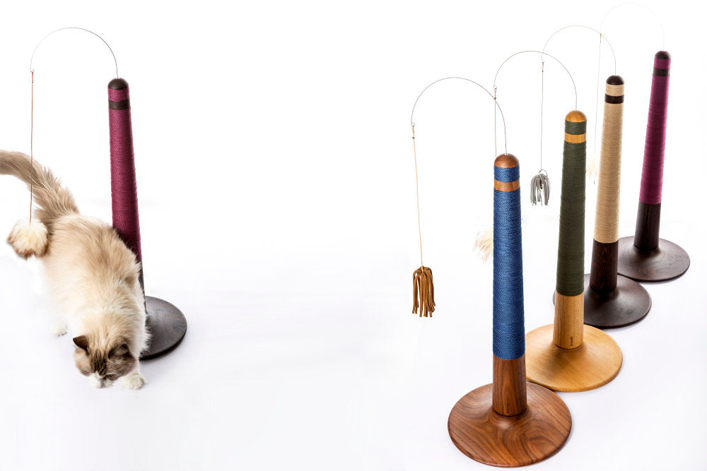 PHAROS Scratching Post for Cat in Wood | Brando Design