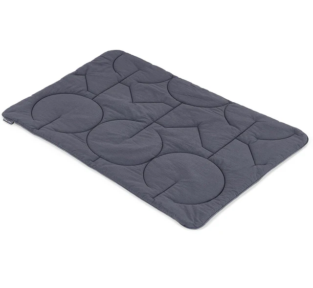 Linea Luxury Quilted Dog Blanket - MiaCara Innovative Design