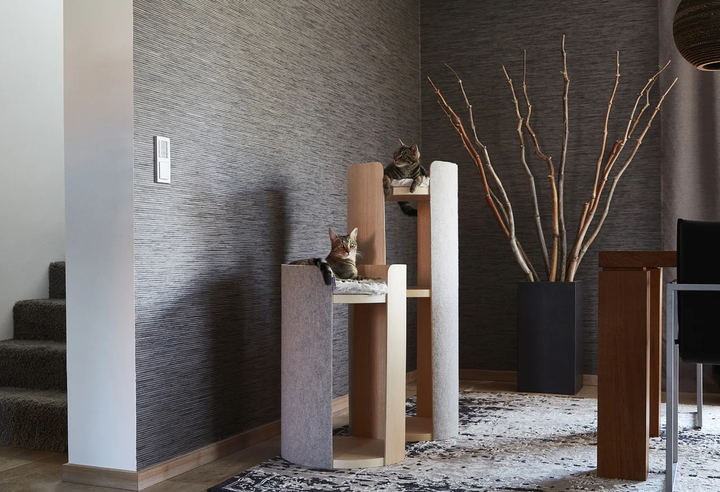 Torre Minimalist Cat Scratching Post - MiaCara Innovative Design